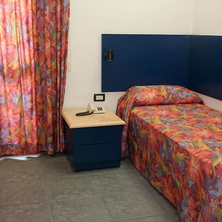 Hotel Raphael 몬테카티니테르메 외부 사진