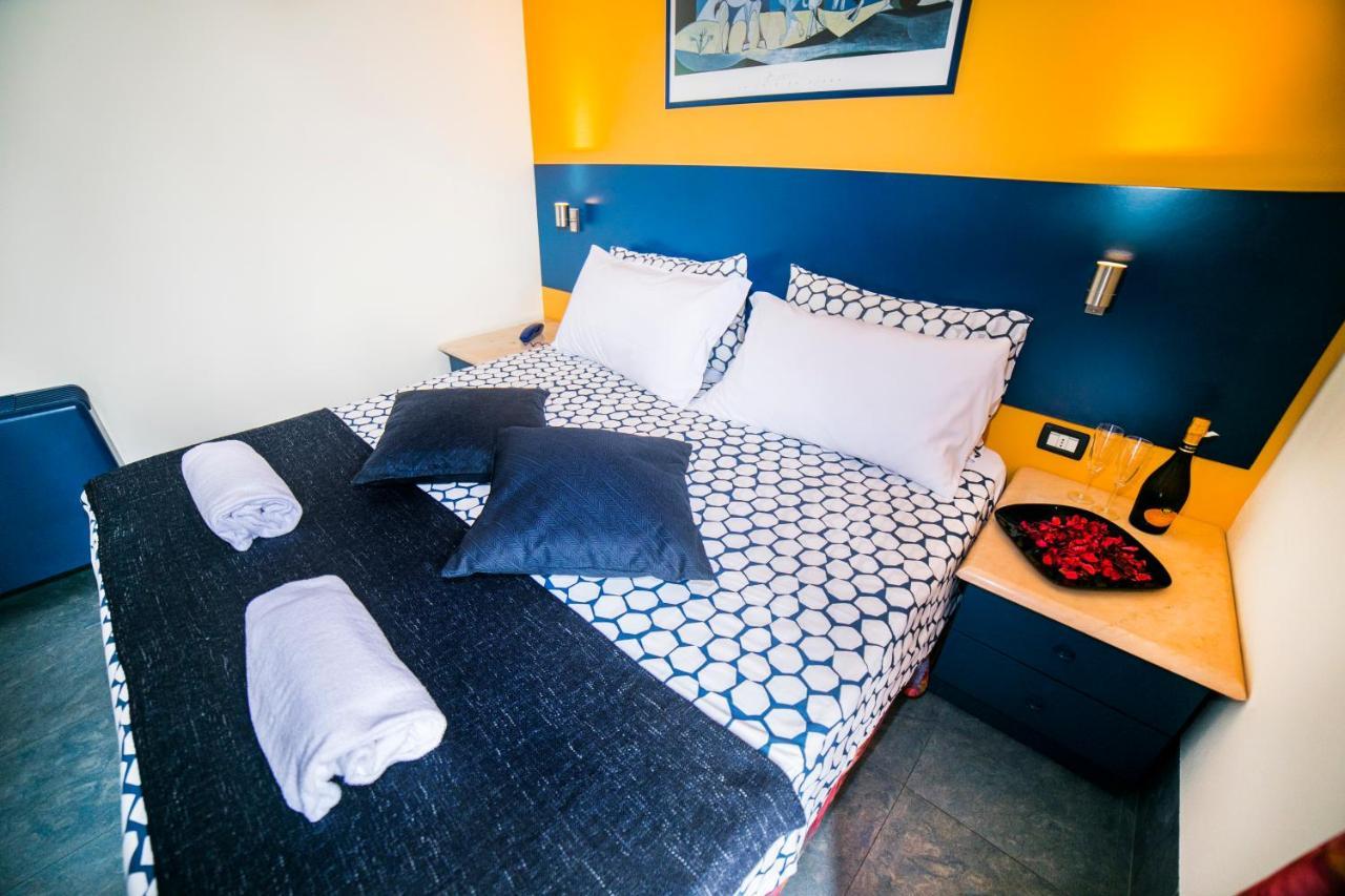 Hotel Raphael 몬테카티니테르메 외부 사진